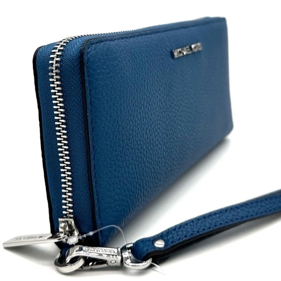 Michael Kors Large Continental Wallet Wristlet Teal (NWT) - Picture 4 of 9